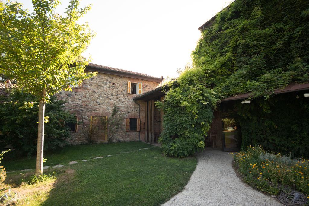 Locanda Dei Melograni Gossolengo Экстерьер фото